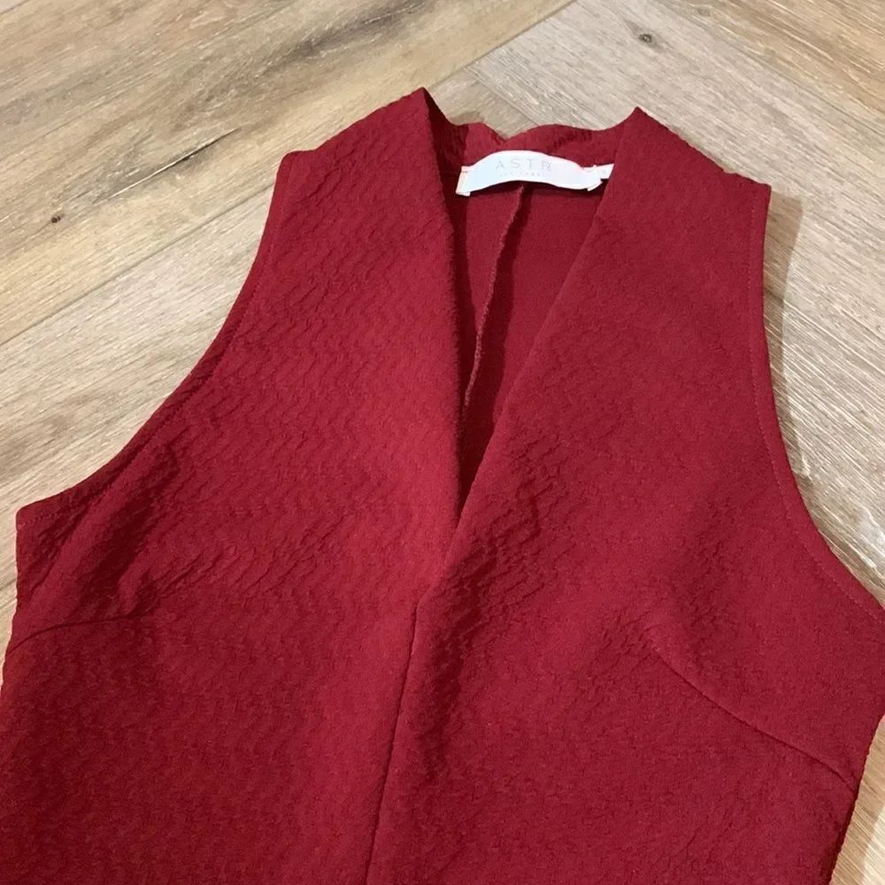 ASTR the Label VNK Textured Bodycon Dress - Picture 10 of 13